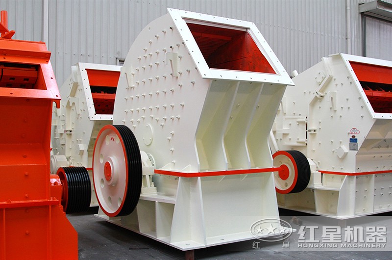錘式破碎機(jī)，可實(shí)現(xiàn)一次成型，粒度均勻